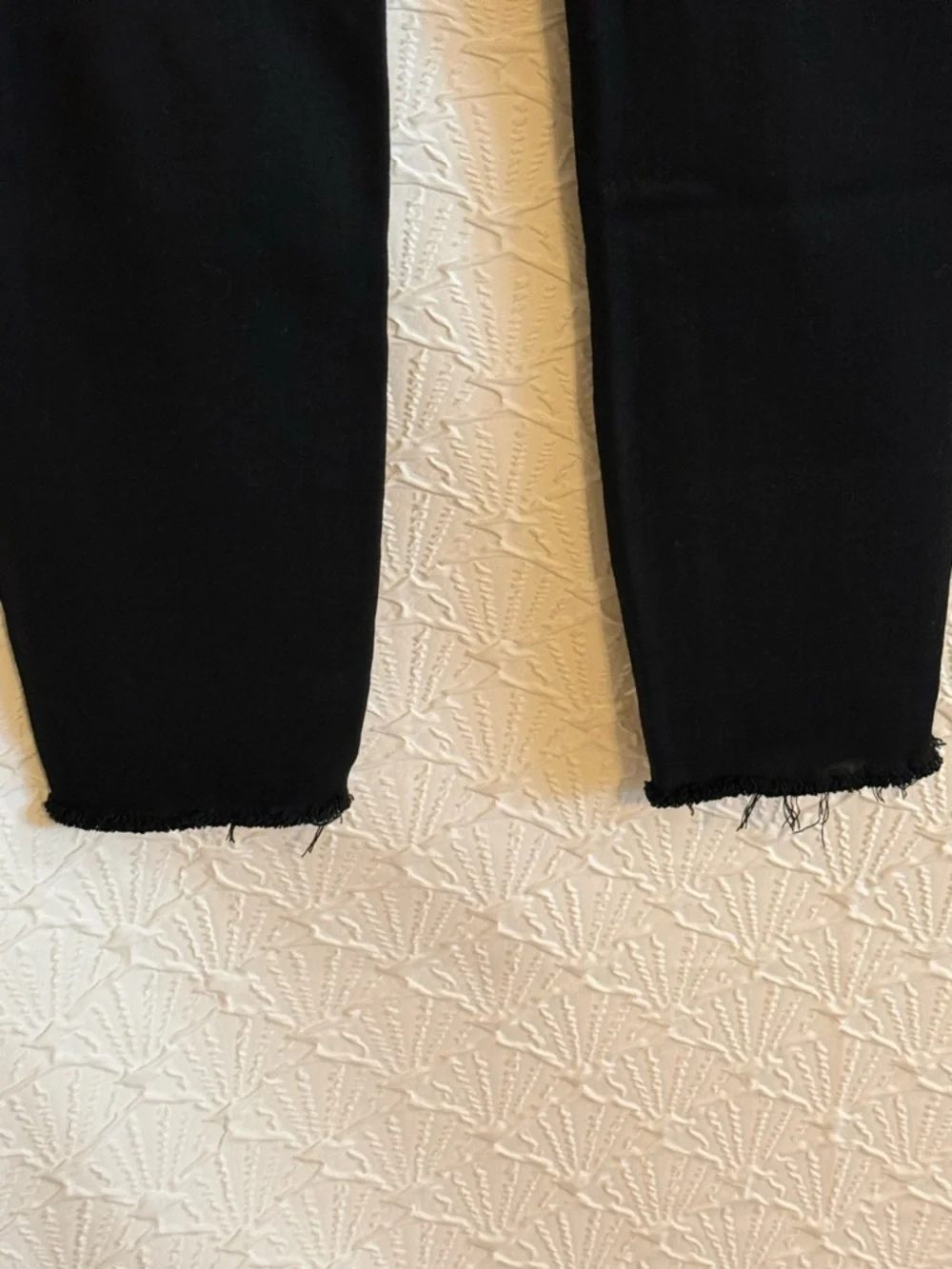 PAIGE Black High-Rise raw hem Skinny/Straight leg Jeans - Picture 6 of 7